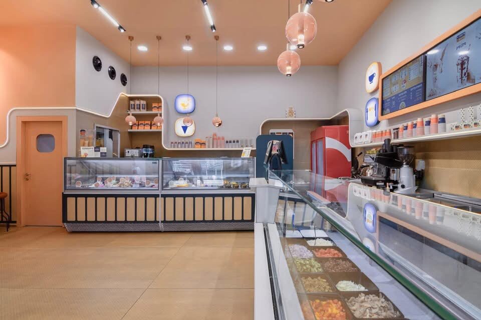 חנויות ובתי מסחר — תמונה 28